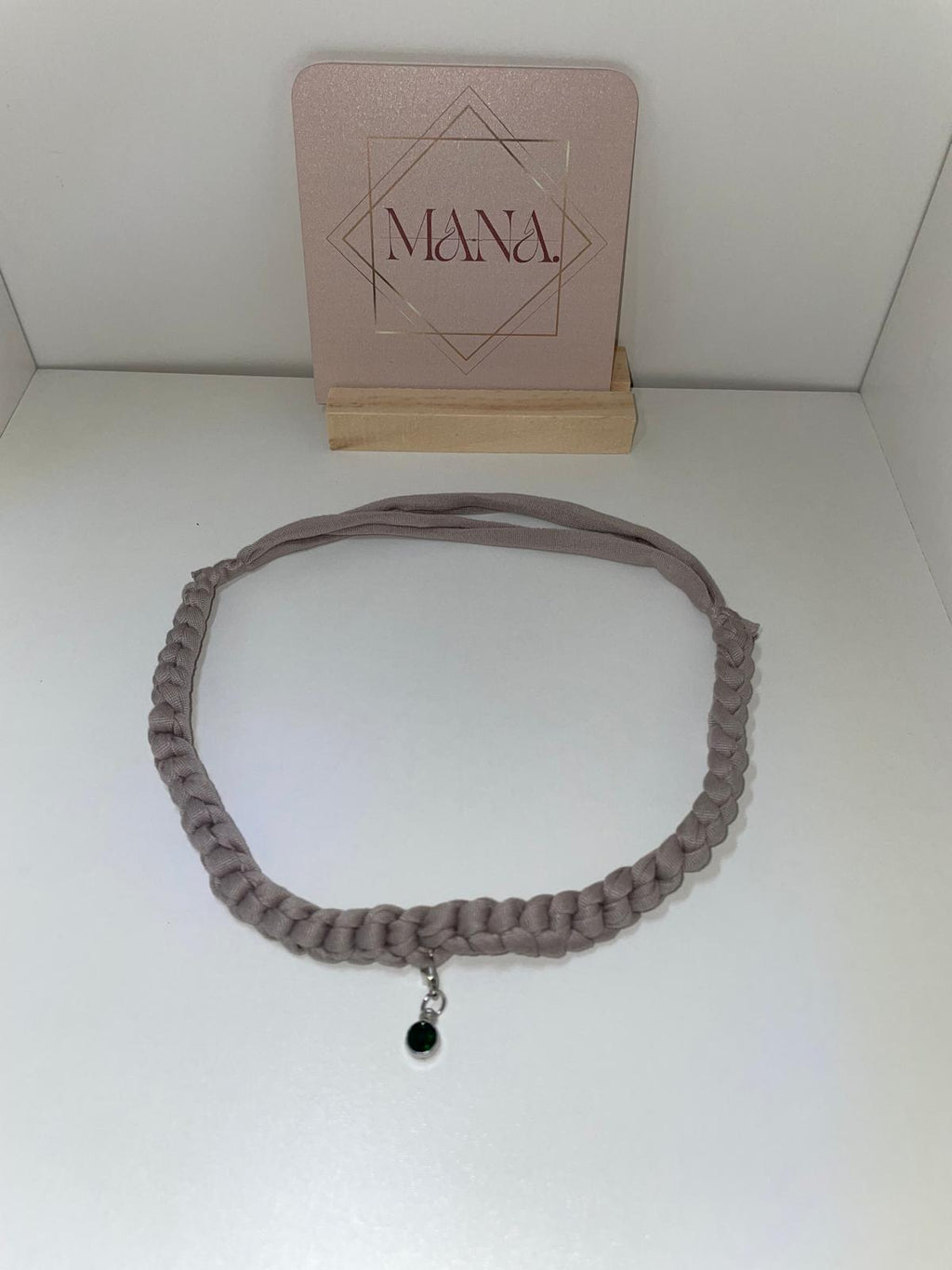 Girocollo Isabel in Lycra Intrecciata con Pietra Colorata