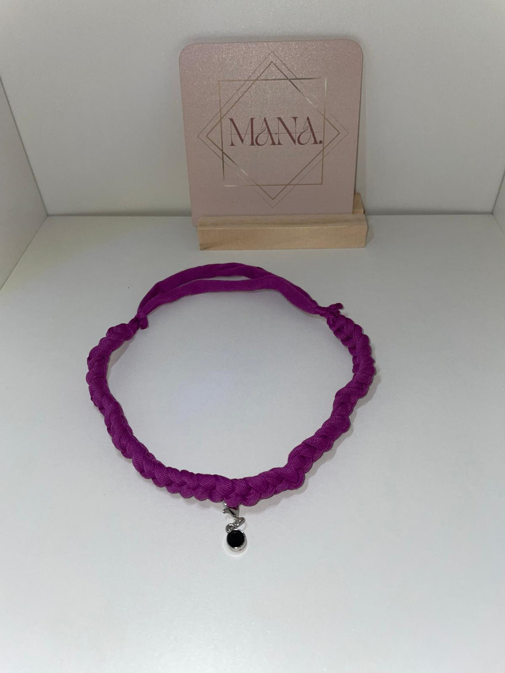 Girocollo Isabel in Lycra Intrecciata con Pietra Colorata